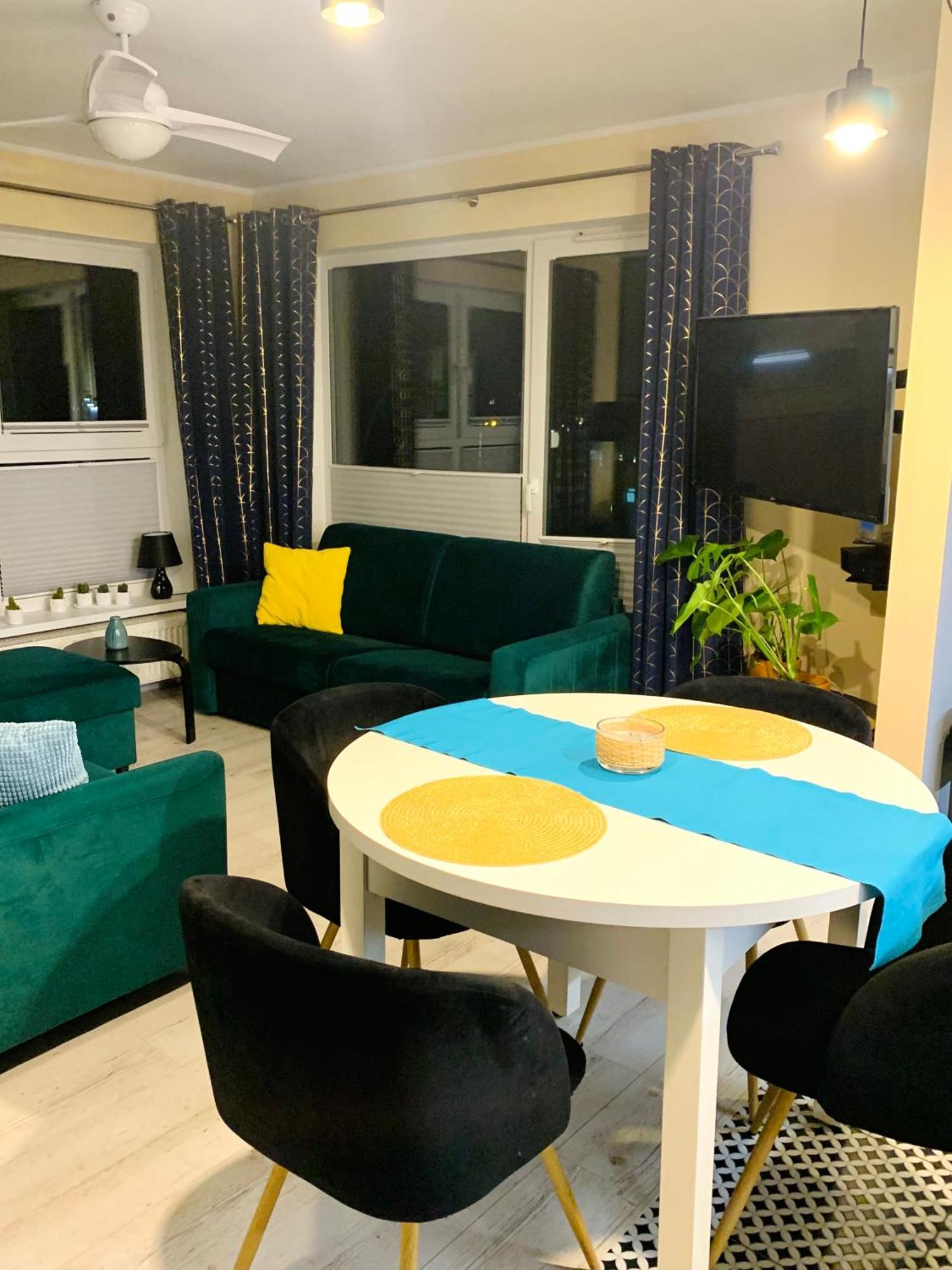 קולובז'ג Caloroczny Apartament Perlowa Przystan מראה חיצוני תמונה