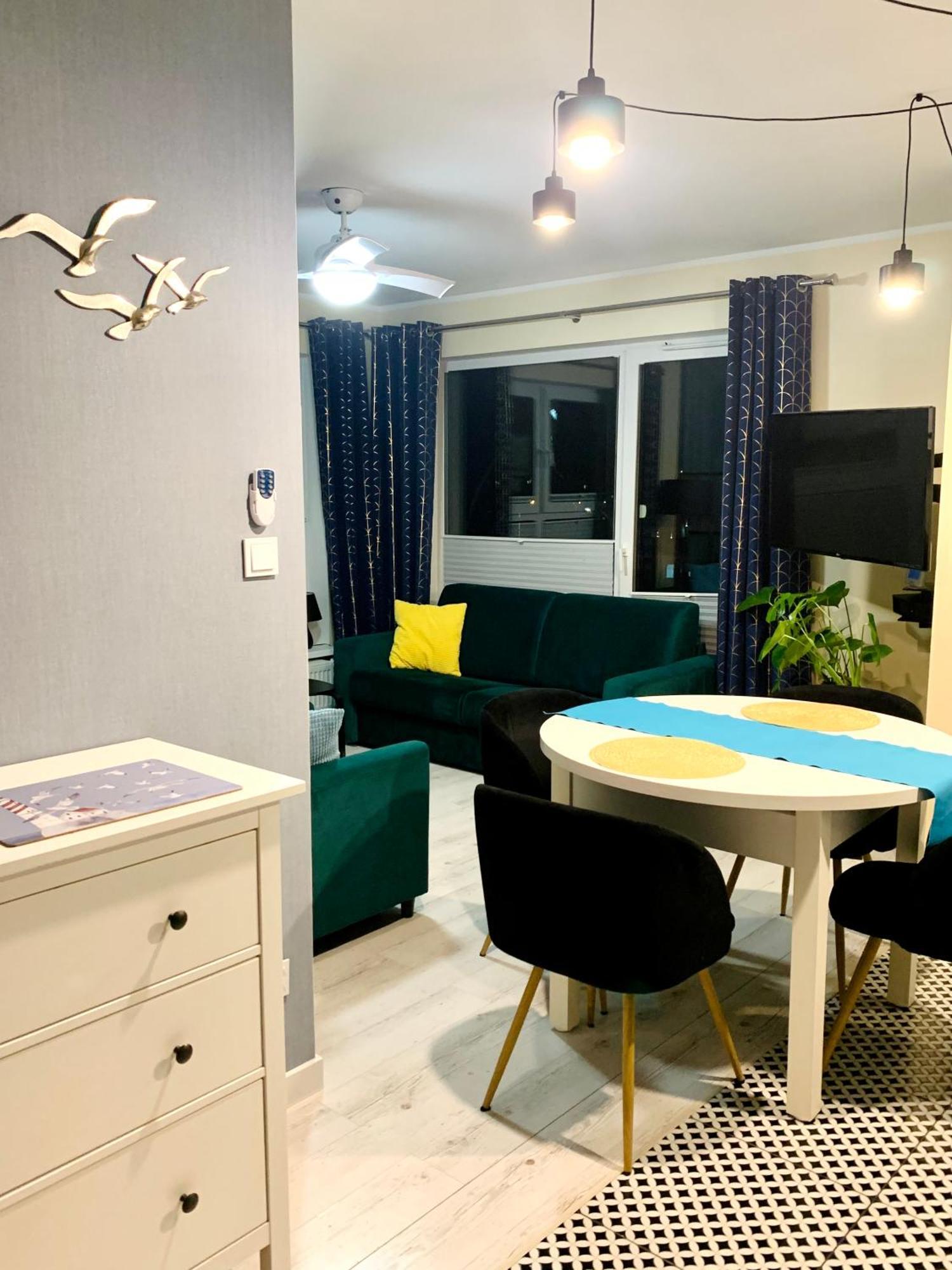 קולובז'ג Caloroczny Apartament Perlowa Przystan מראה חיצוני תמונה